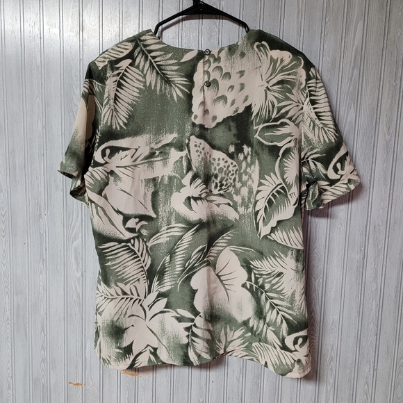 K.C Studio Womens Green Tropical Leaves Print Blouse Size L - Picture 2 of 6